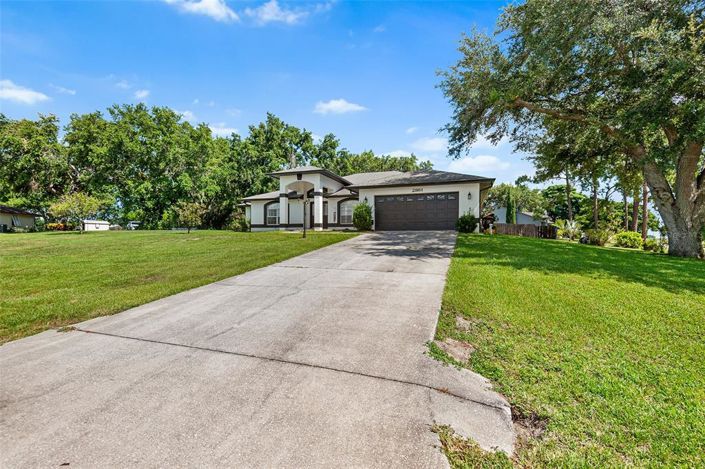 Image No.38-3 Bed Property for sale