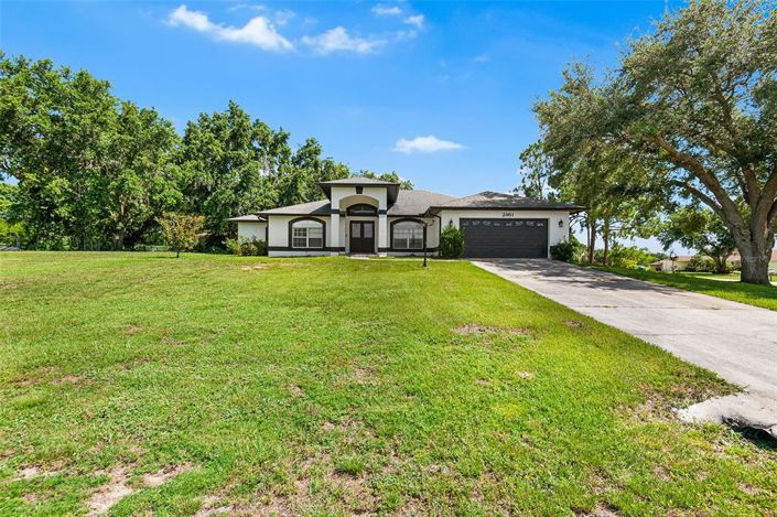 Image No.39-3 Bed Property for sale