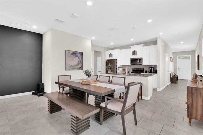 Image No.7-3 Bed Property for sale