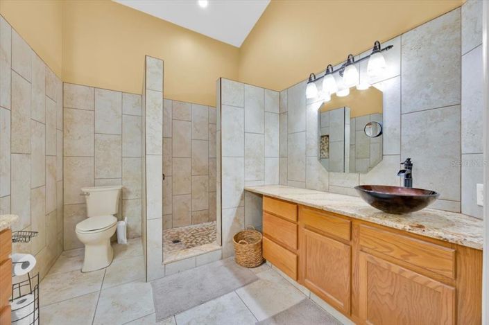 Image No.11-4 Bed Property for sale