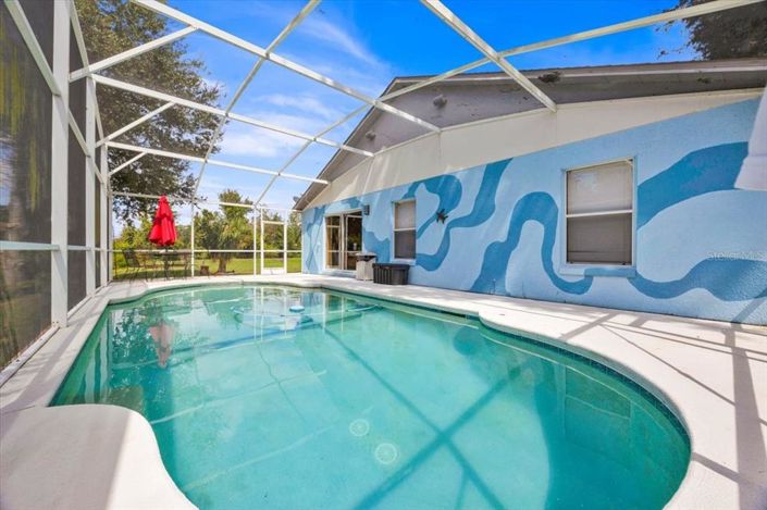 Image No.27-4 Bed Property for sale