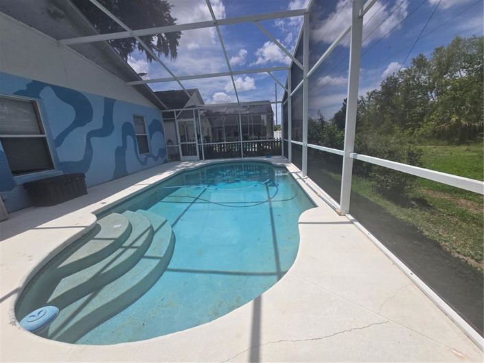 Image No.46-4 Bed Property for sale