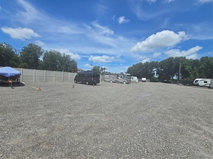 Image No.49-4 Bed Property for sale