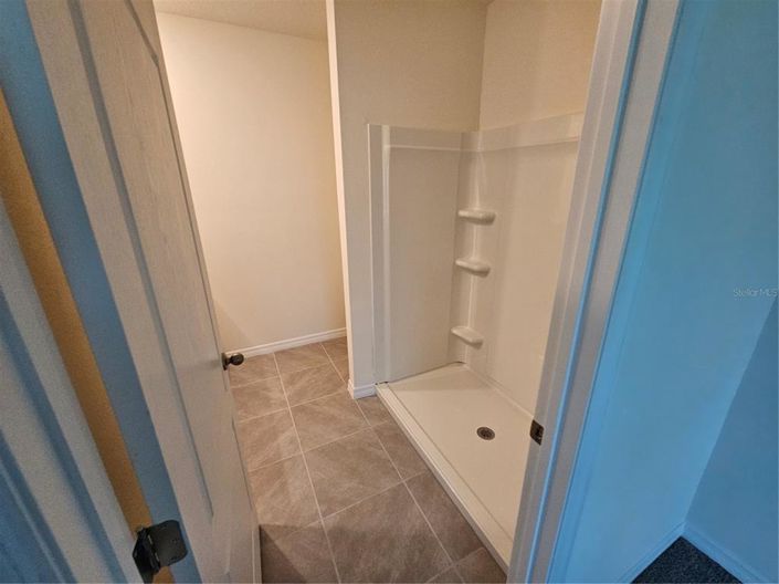 Image No.10-3 Bed Property for sale