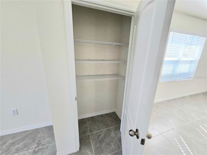 Image No.17-3 Bed Property for sale