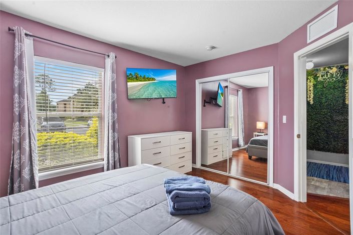 Image No.19-4 Bed Townhouse for sale