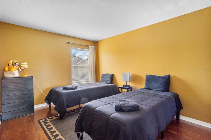 Image No.27-4 Bed Townhouse for sale