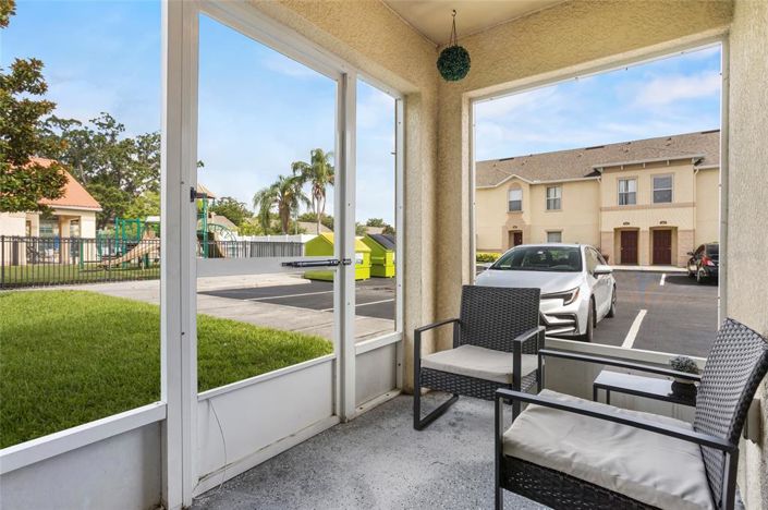 Image No.37-4 Bed Townhouse for sale