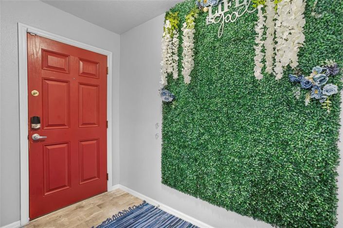 Image No.4-4 Bed Townhouse for sale