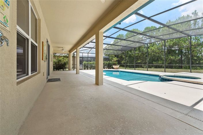 Image No.31-5 Bed Property for sale