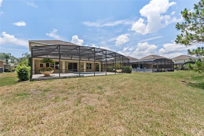 Image No.35-5 Bed Property for sale