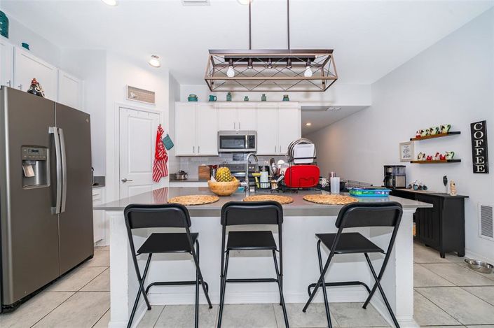 Image No.9-3 Bed Property for sale