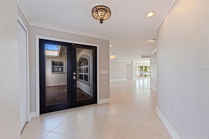 Image No.3-3 Bed Property for sale