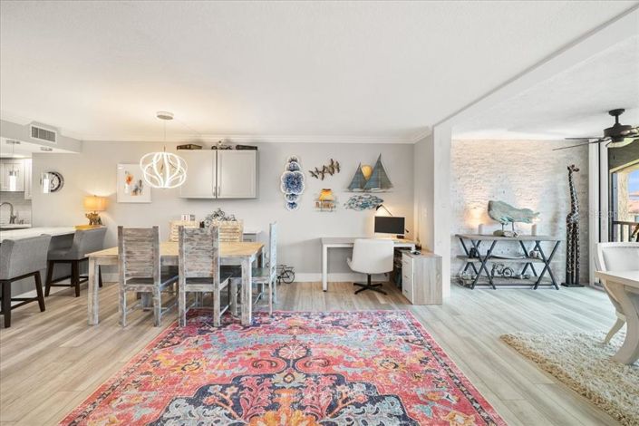 Image No.24-2 Bed Property for sale