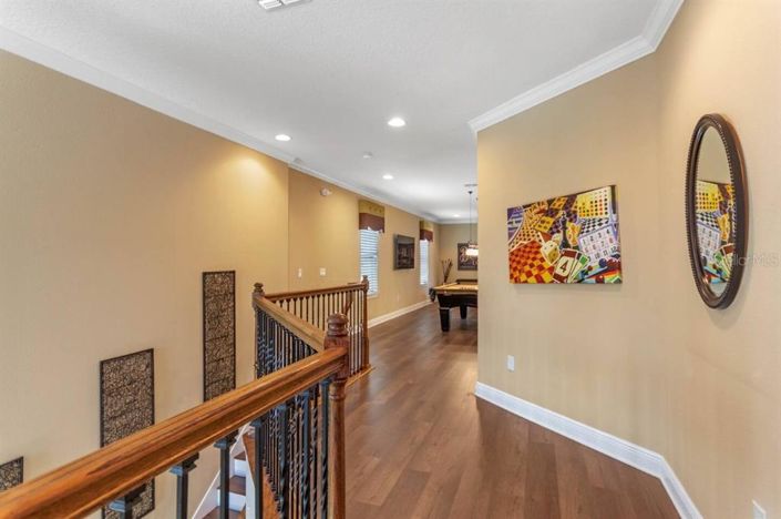 Image No.28-5 Bed Property for sale