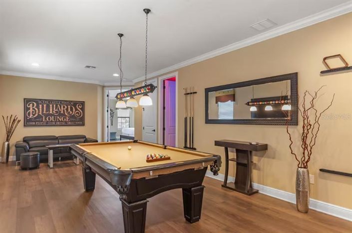 Image No.30-5 Bed Property for sale