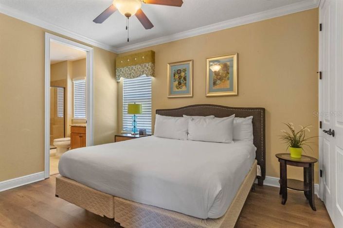 Image No.35-5 Bed Property for sale