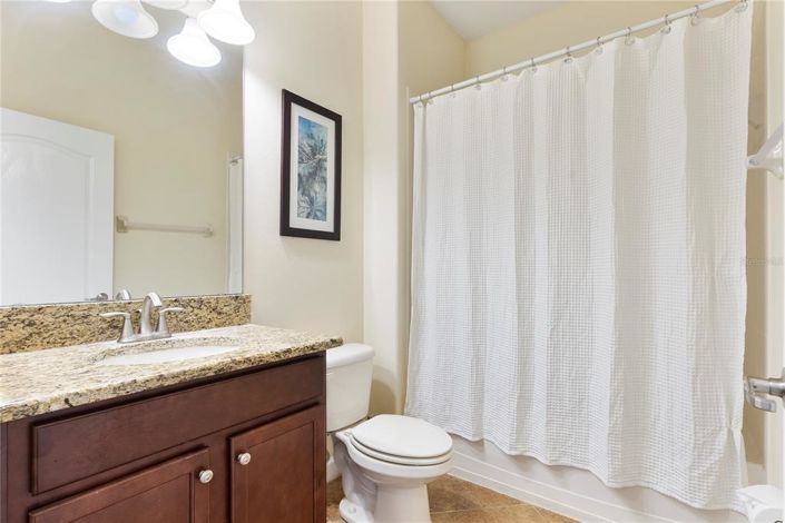 Image No.10-5 Bed Property for sale