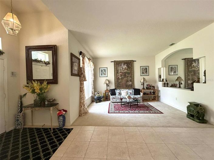 Image No.10-4 Bed Property for sale