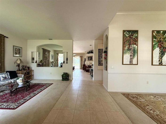 Image No.8-4 Bed Property for sale