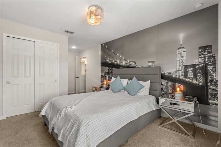 Image No.28-5 Bed Townhouse for sale