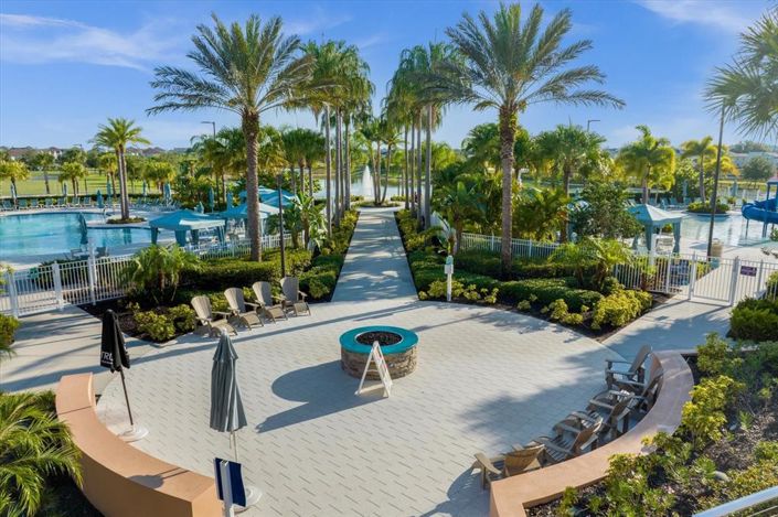 Image No.53-5 Bed Townhouse for sale