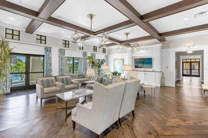 Image No.57-5 Bed Townhouse for sale