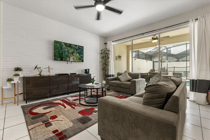 Image No.7-5 Bed Townhouse for sale