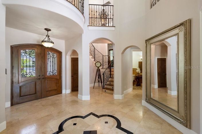 Image No.14-5 Bed Property for sale