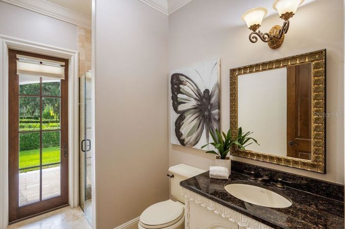 Image No.36-5 Bed Property for sale