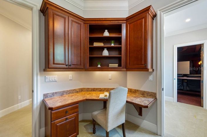 Image No.47-5 Bed Property for sale