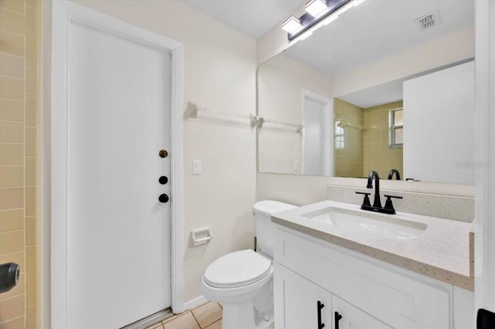 Image No.15-3 Bed Property for sale