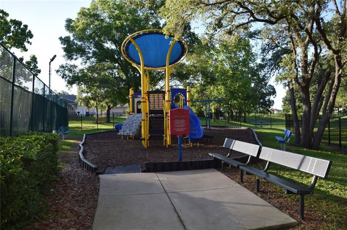 Image No.36-3 Bed Property for sale