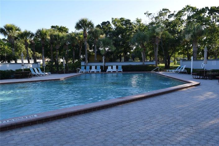 Image No.39-3 Bed Property for sale