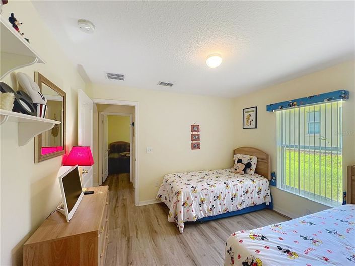 Image No.30-4 Bed Property for sale