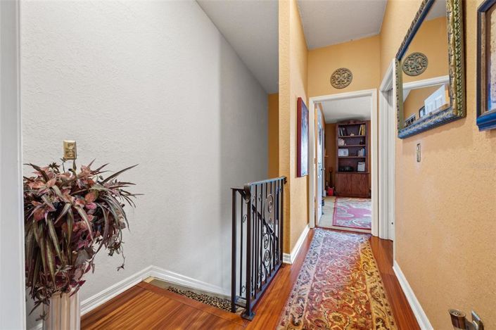 Image No.12-2 Bed Townhouse for sale