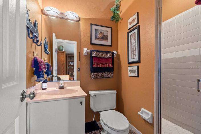 Image No.19-2 Bed Townhouse for sale