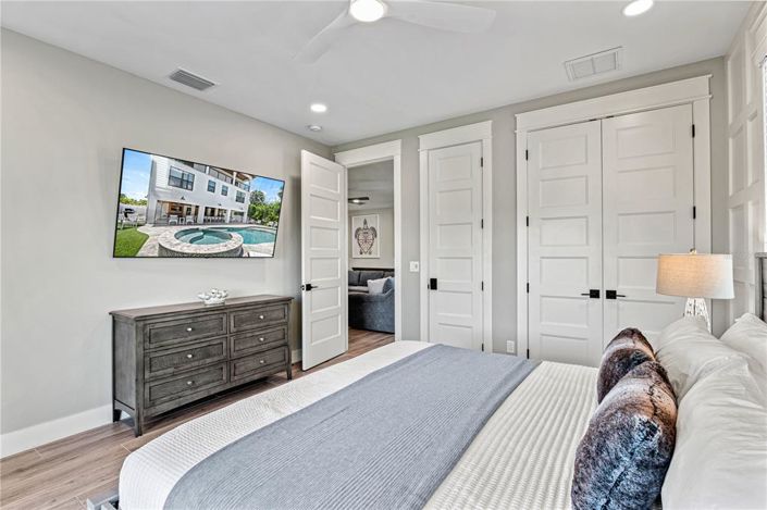 Image No.42-7 Bed Property for sale