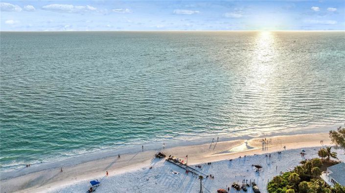 Image No.58-7 Bed Property for sale