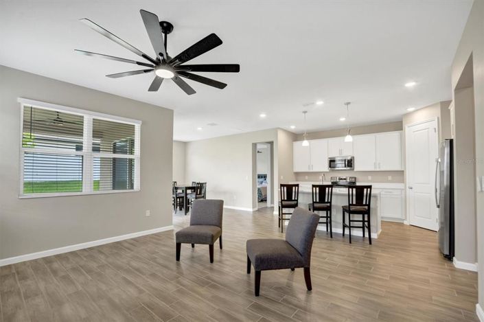 Image No.17-3 Bed Property for sale