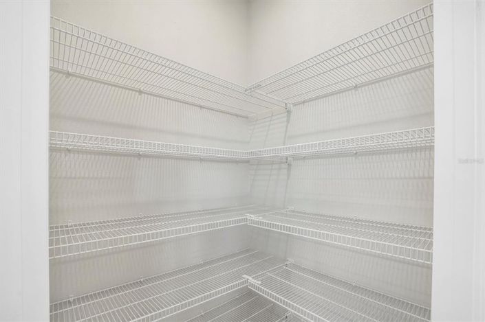 Image No.19-3 Bed Property for sale