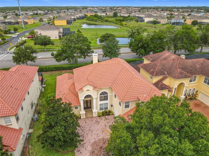 Image No.2-4 Bed Property for sale