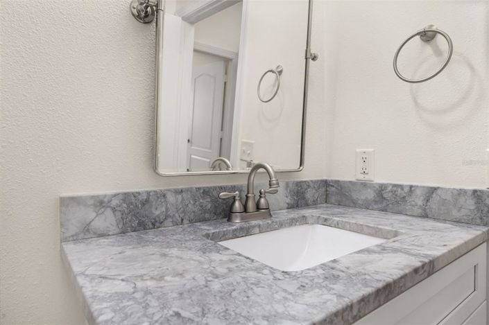 Image No.48-3 Bed Property for sale