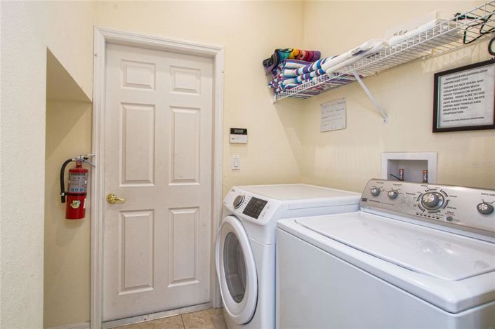 Image No.27-5 Bed Property for sale