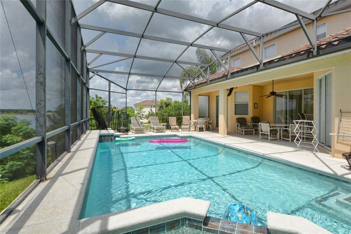 Image No.5-5 Bed Property for sale