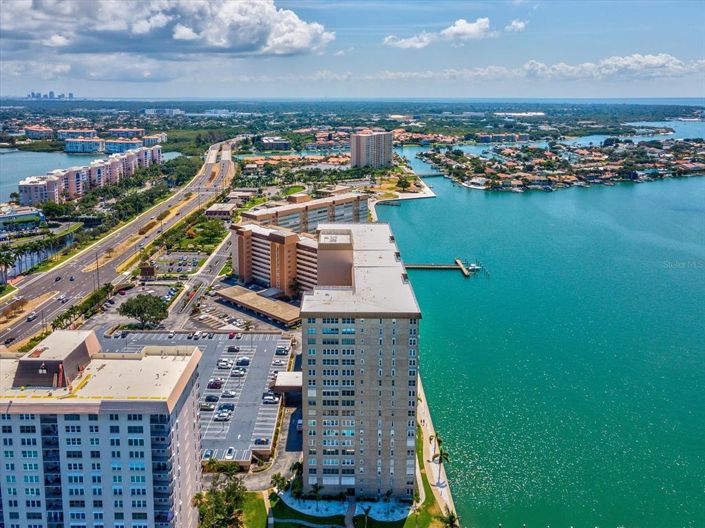 Image No.42-2 Bed Property for sale