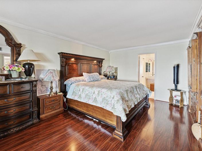 Image No.8-2 Bed Property for sale