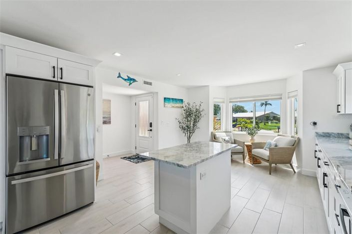 Image No.19-4 Bed Property for sale