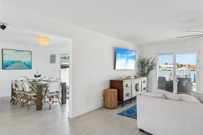 Image No.29-4 Bed Property for sale