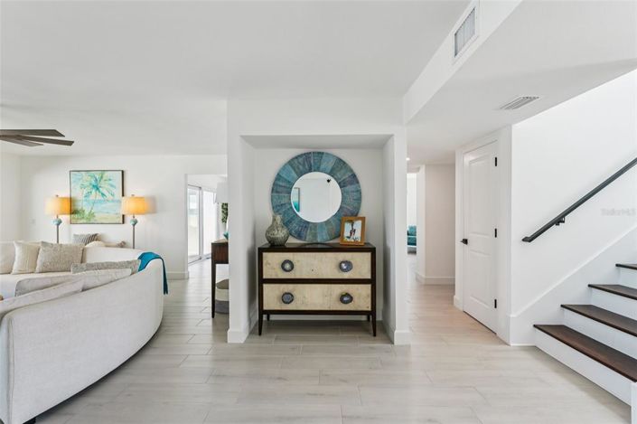 Image No.30-4 Bed Property for sale